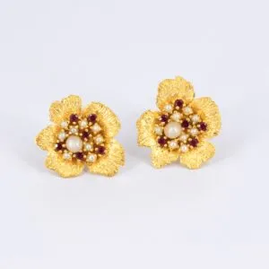 FLOWER EARRING RUBY